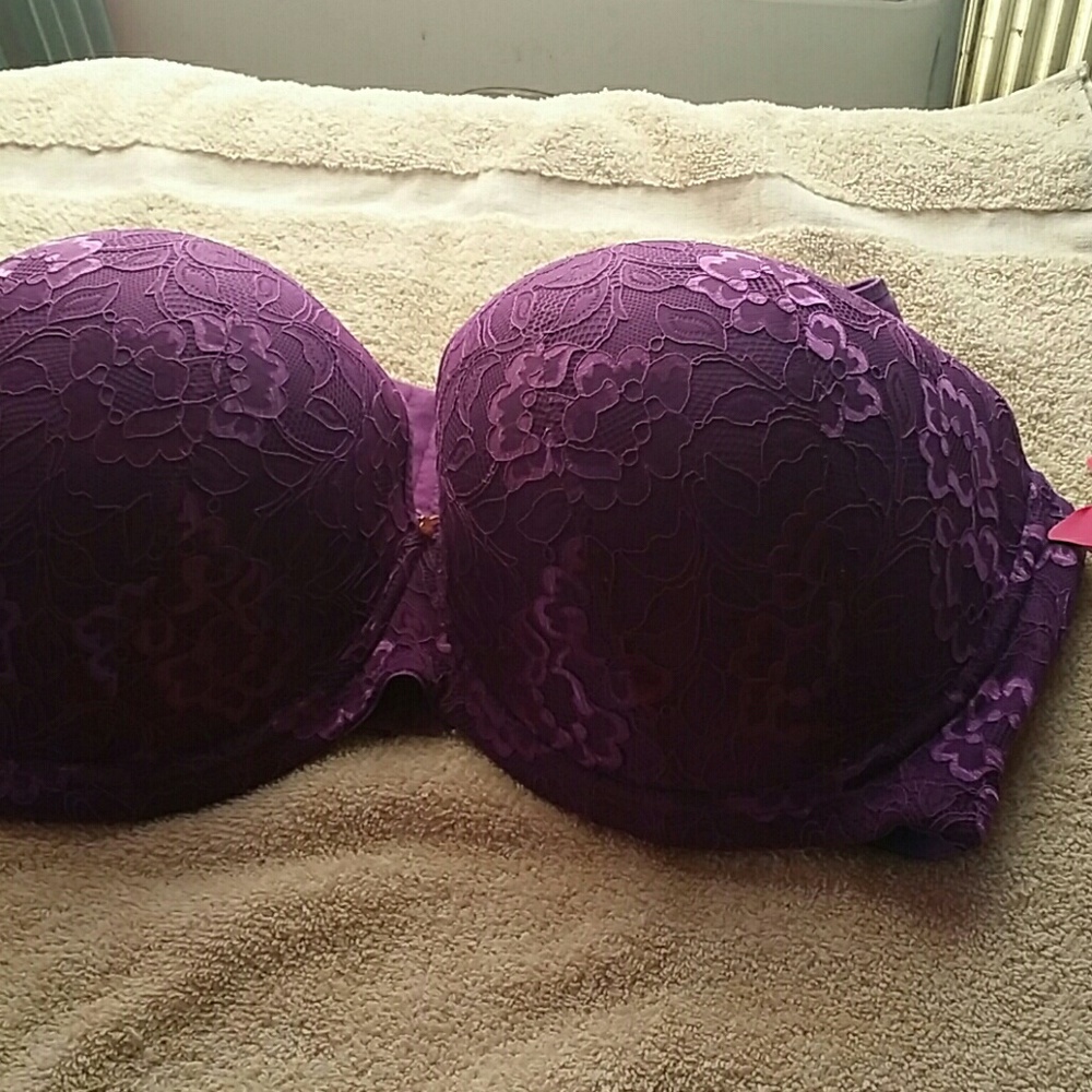 Butterfly plunge bra